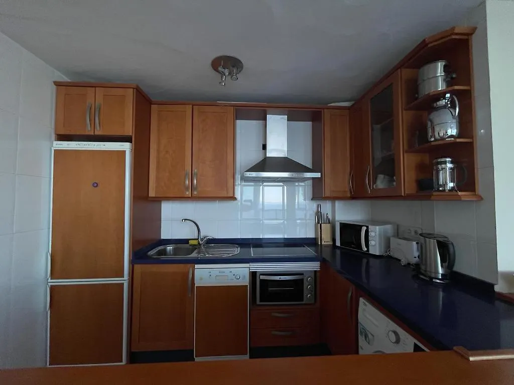 Apartamento La Perla en Playa Semi privada Benalmádena